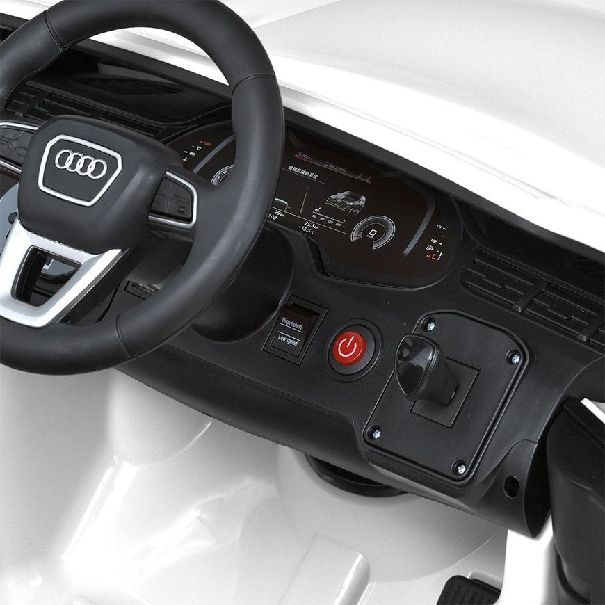 Детский электромобиль Audi Q7 на 2 мотора с пультом управления Bambi M 5796EBLR-1 Белый M 5796EBLR-1 фото